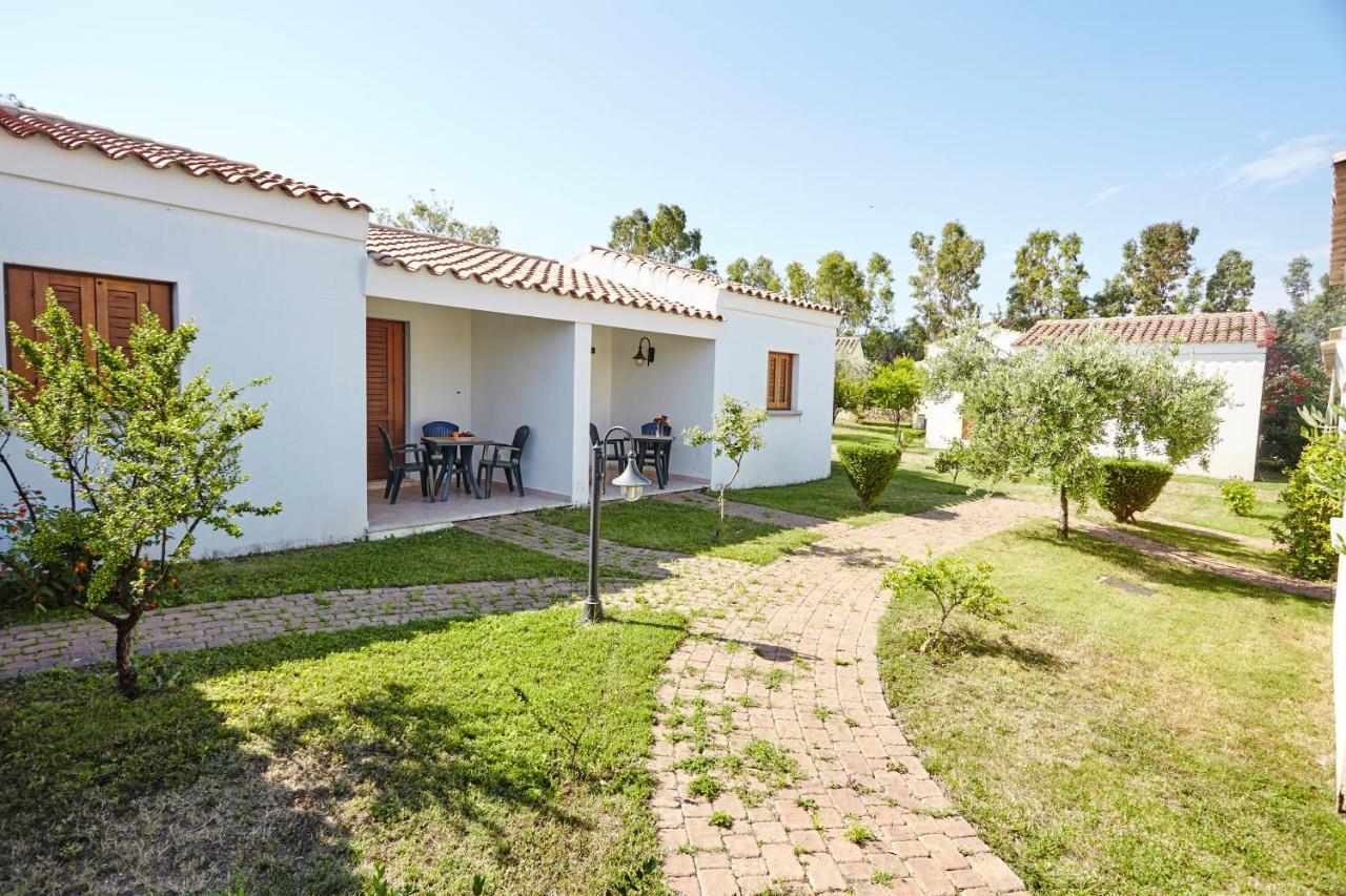 Hotel Cala Mirto Budoni Exterior foto